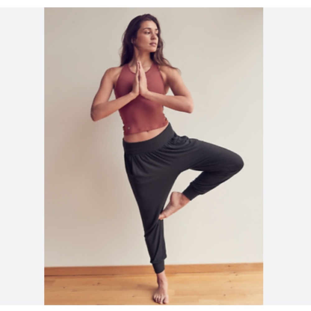 Athleta Pants Womens XL Studio Jogger High Rise Slouchy Harem Athletic Black